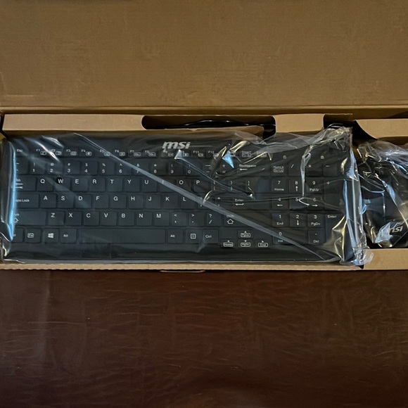 Brand New MSI keyboard and Mouse. Never used - Picture 1 of 2
